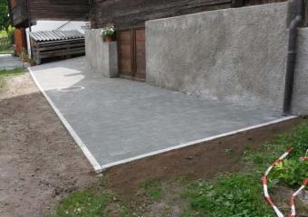 Vorplatz in Sickersteinbelag